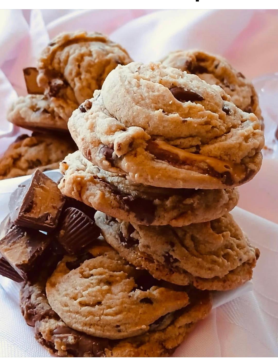 Valentine's Day Cookie Bucket - 1 Dozen